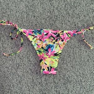Floral thong bikini- XS/S